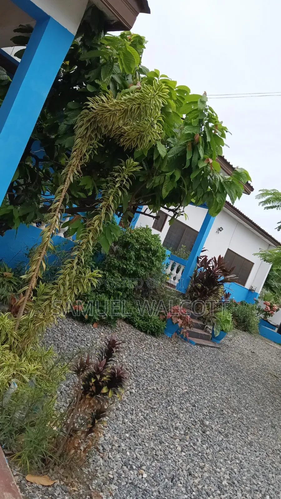 1bdrm Room & Parlour in Private Group, Station Area for rent