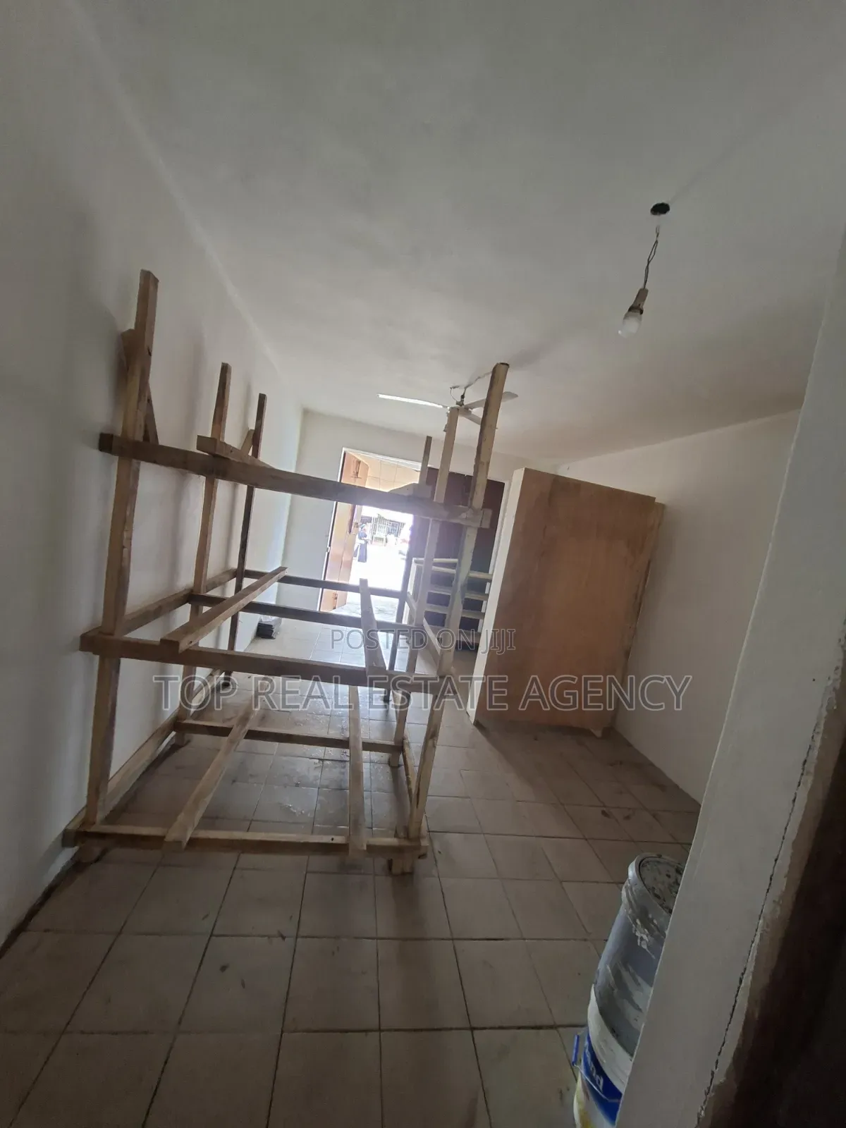 Shop for Rent at Dome Road