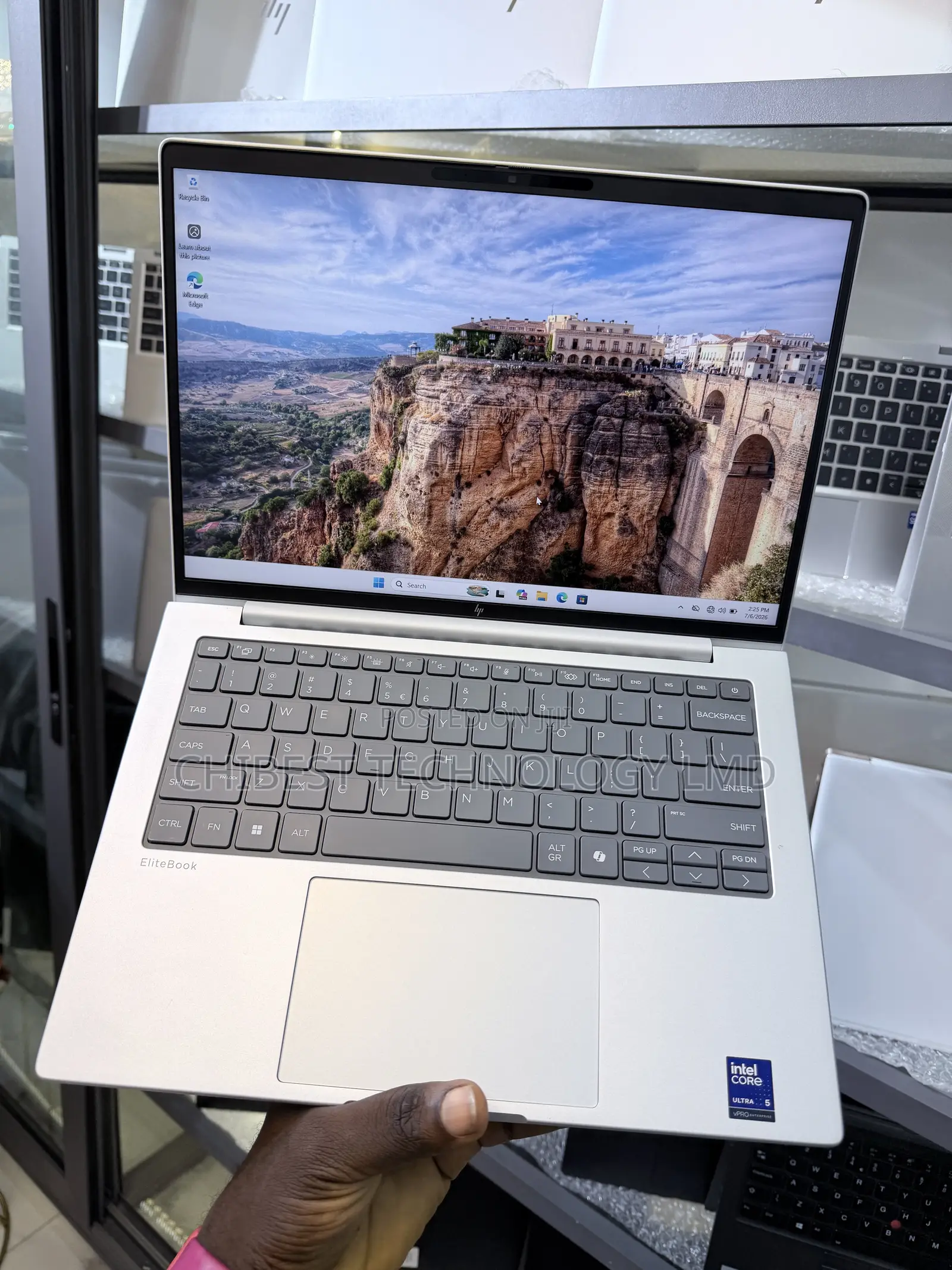Laptop HP Elitebook Ultra G1i 32GB Intel Core Ultra 5 SSD 512GB