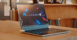 New Laptop Dell Allienware M18 R1 32GB Intel Core Ultra 9 SSD 1T