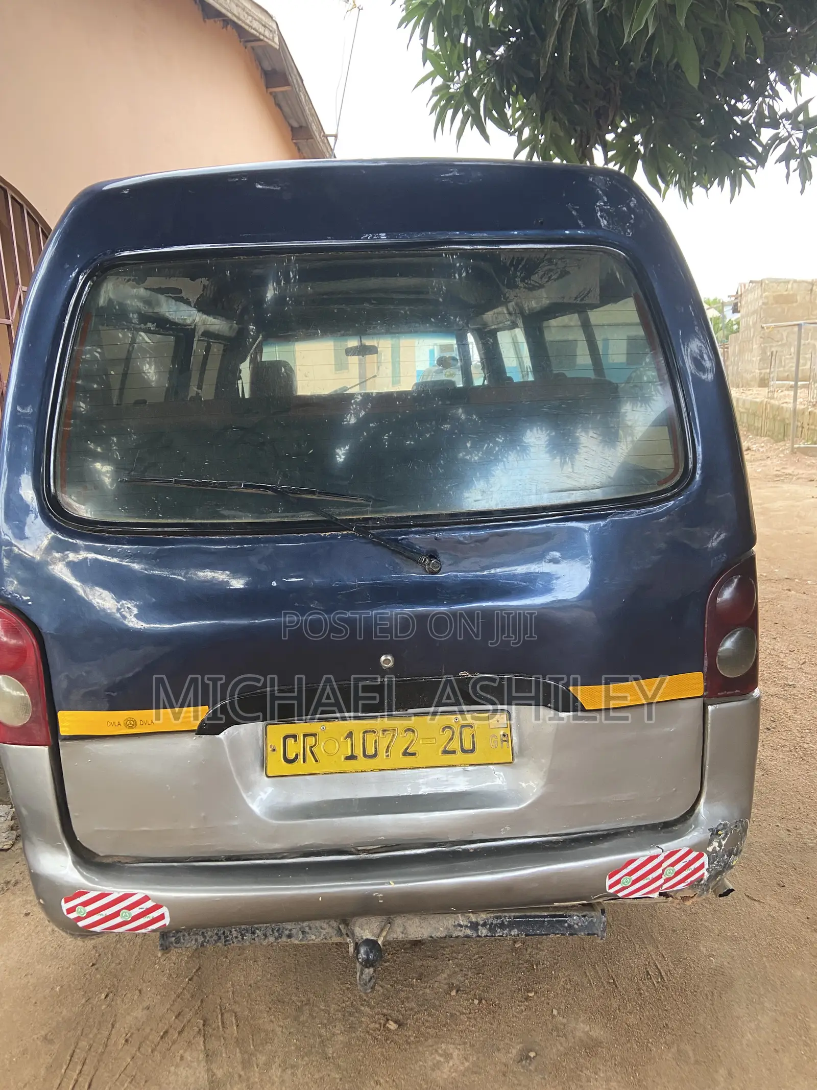 Hyundai H-100 2004 Blue
