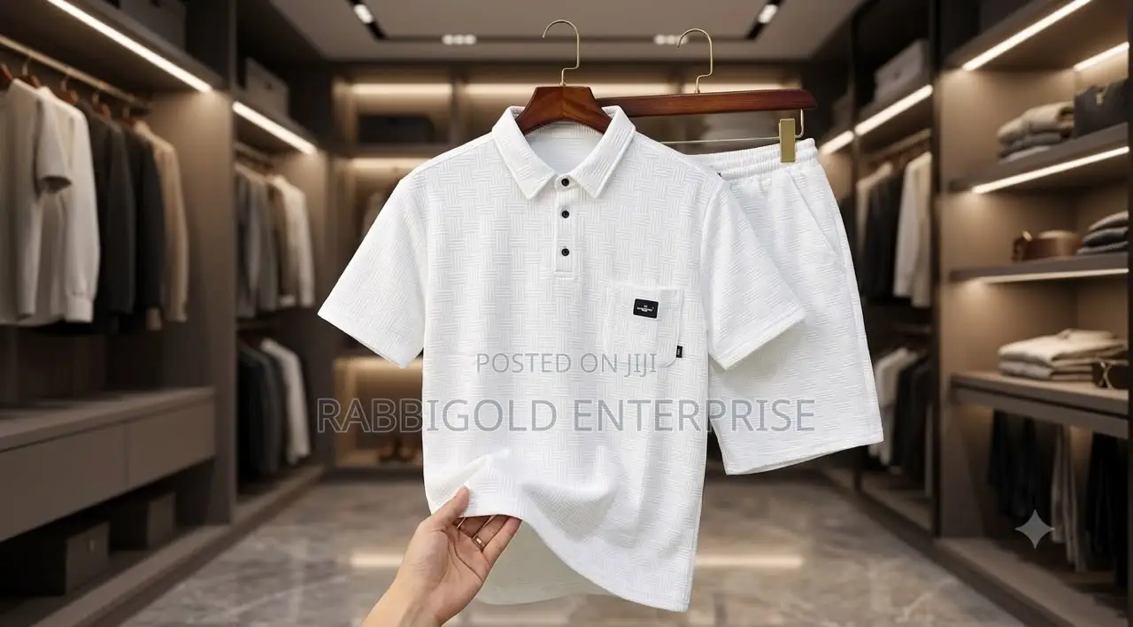 Men’S Top And Shorts