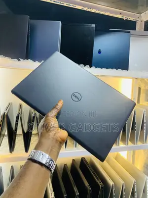 Laptop Dell Inspiron 15 16GB Intel Core i7 SSD 256GB