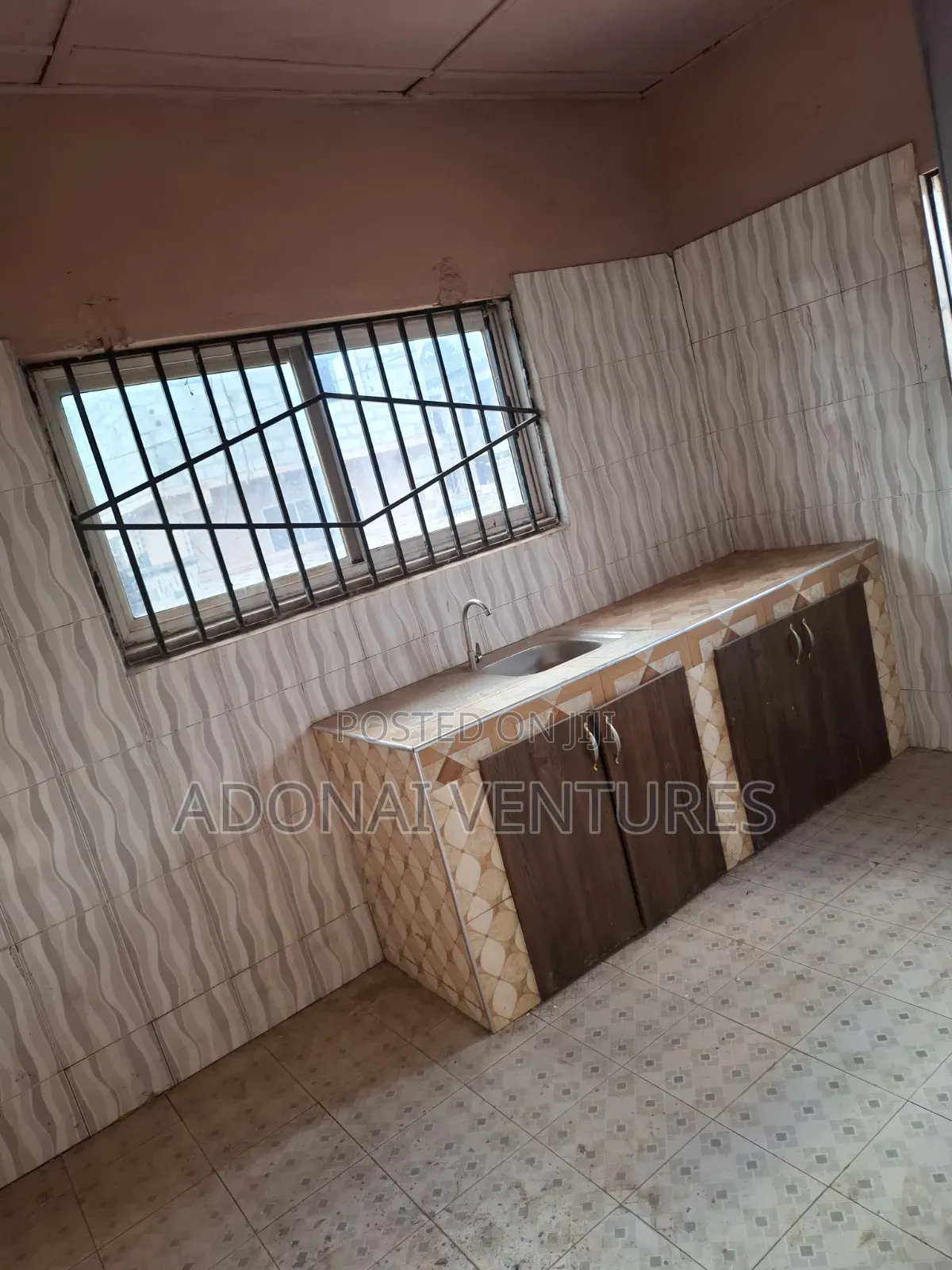 1bdrm Apartment in Chamber And Hall, Kumasi Metropolitan for rent