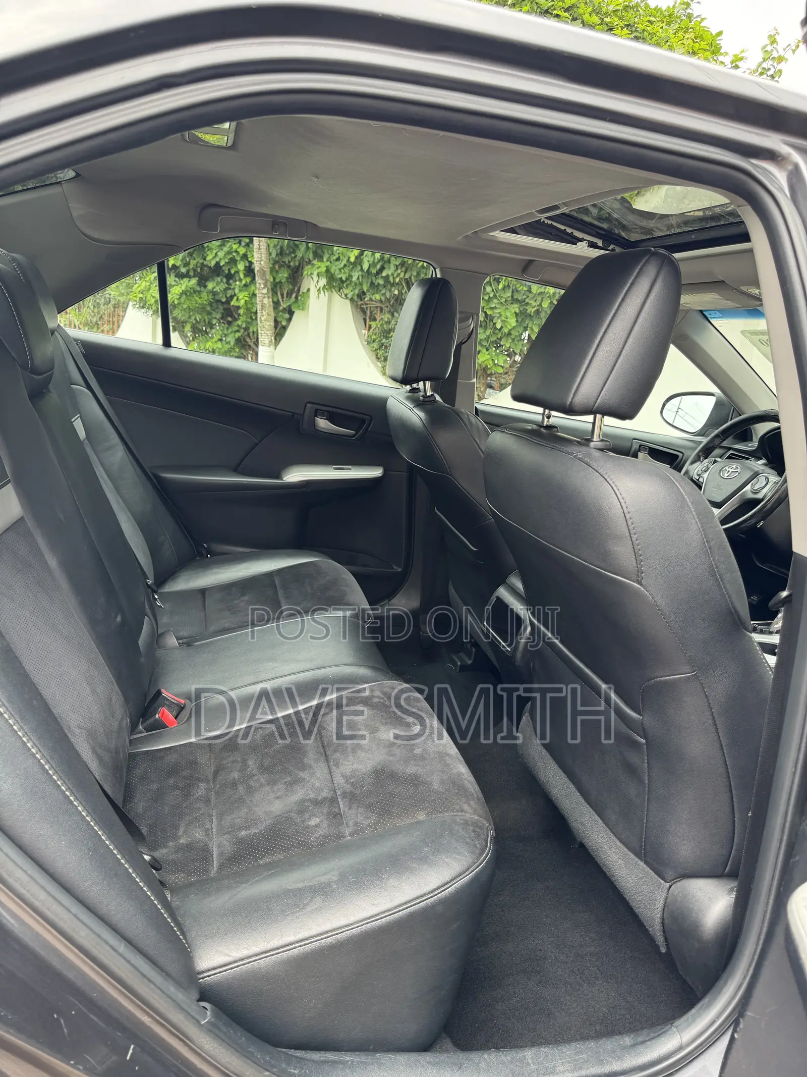 Toyota Camry SE 4dr Sedan (2.5L 4cyl 6A) 2014 Gray