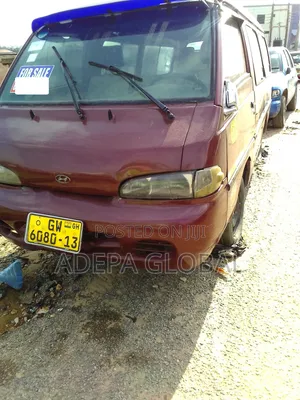 Hyundai H-100 2004 Brown