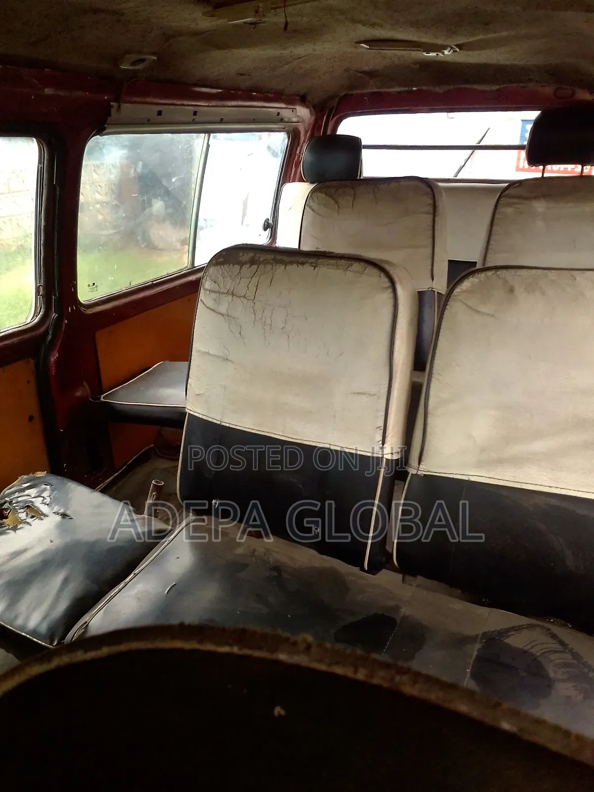 Hyundai H-100 2004 Brown
