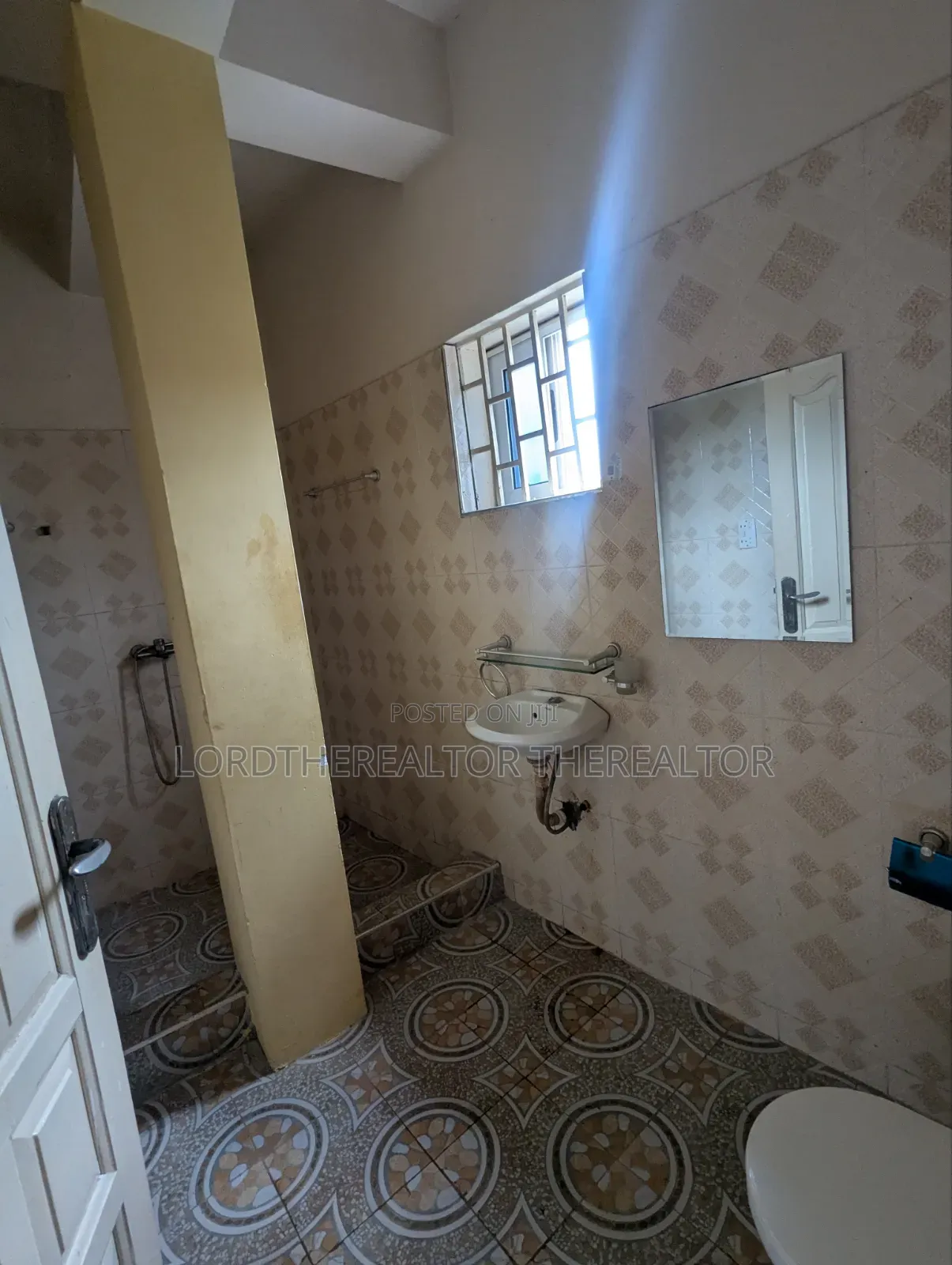 2bdrm Apartment in Pokuase for rent