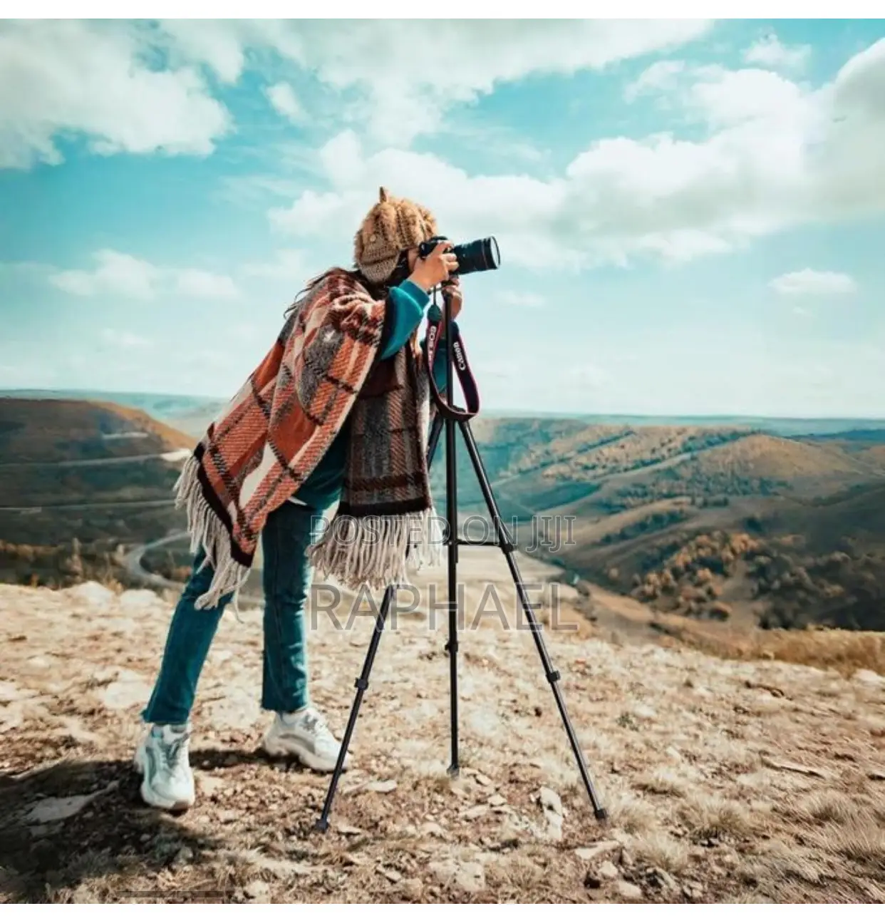 Remote Controlled Tripod Stand