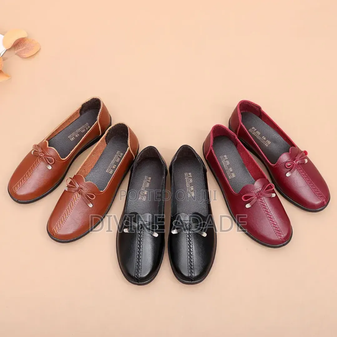 Ladies Flat Shoes