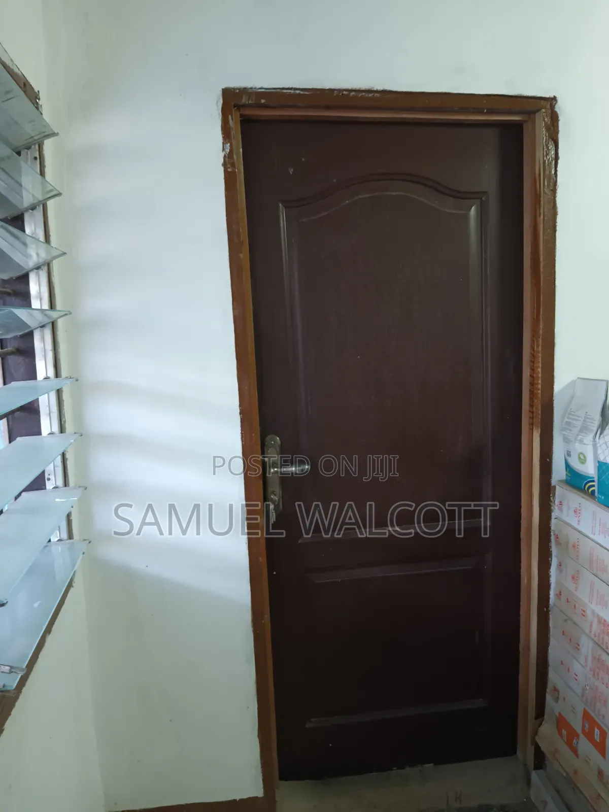 1bdrm Room & Parlour in Private Group, Station Area for rent