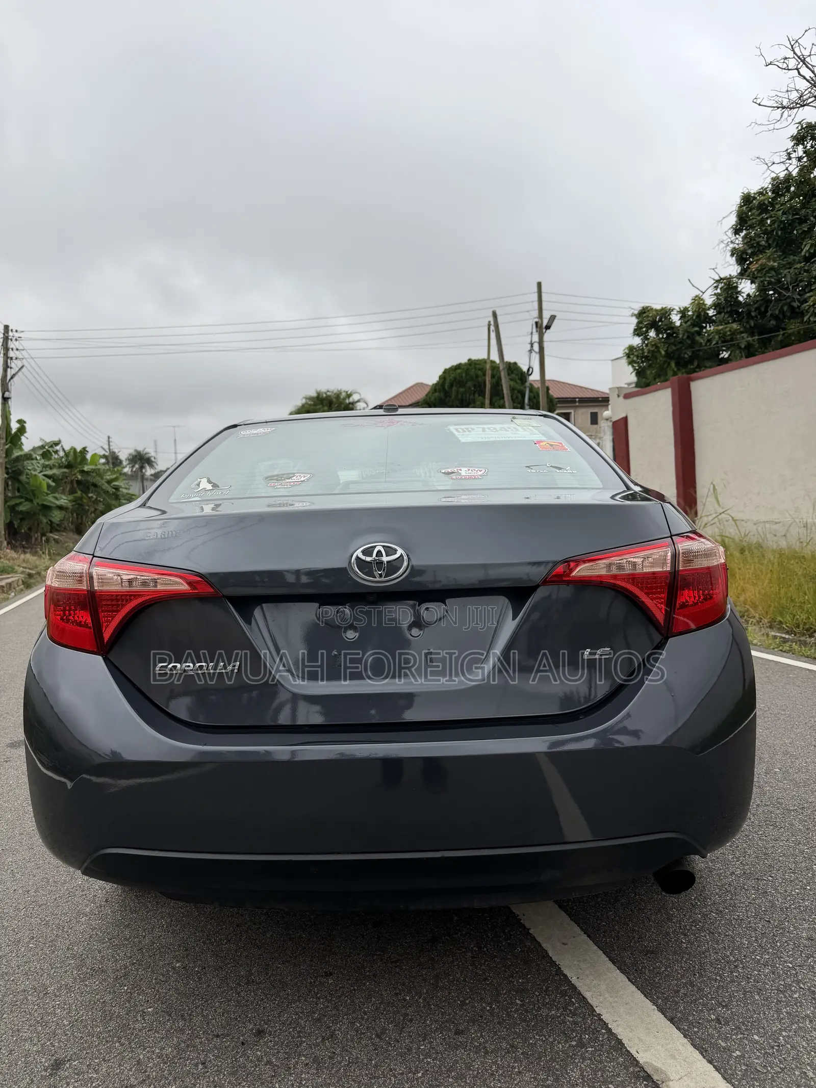 Toyota Corolla LE Eco (1.8L 4cyl 2A) 2018 Gray