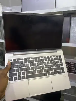 Laptop HP ProBook 445 G8 8GB AMD Ryzen 5 SSD 512GB