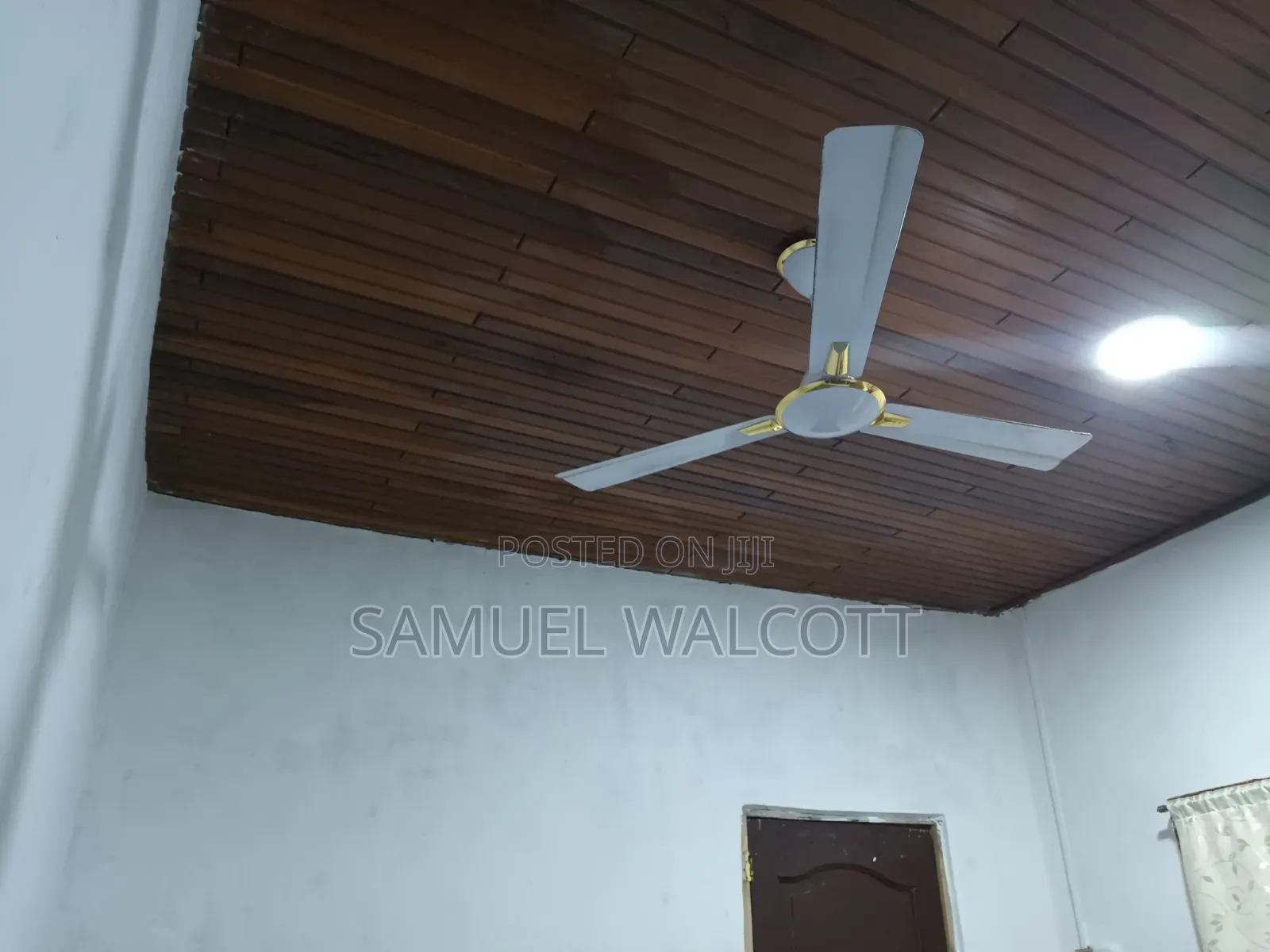 1bdrm Room & Parlour in Private Group, Station Area for rent