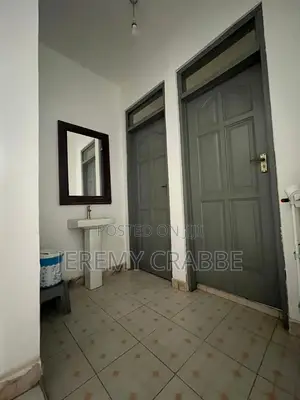 1bdrm House in Lakeside Estate, Madina for rent