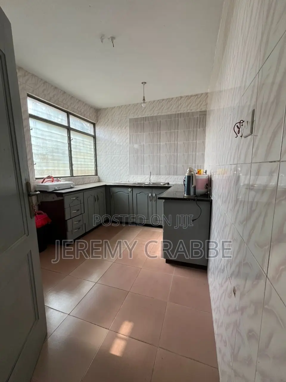 1bdrm House in Lakeside Estate, Madina for rent