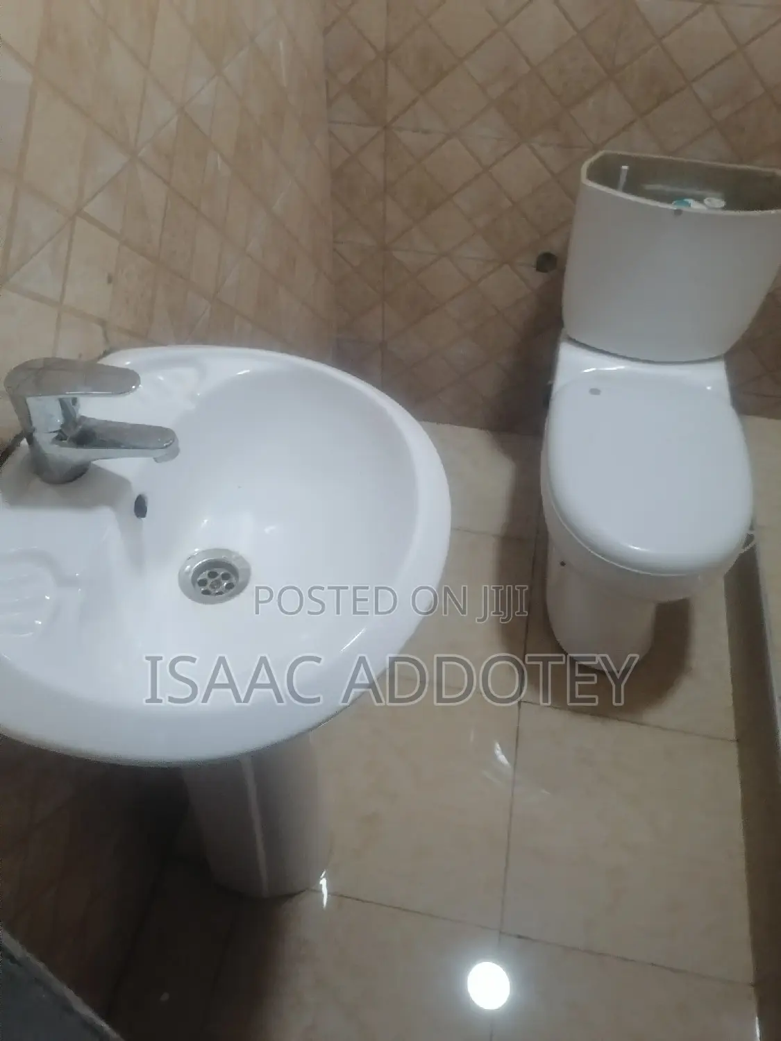 2bdrm House in Spintex Marena Mall, Baatsona Total for rent