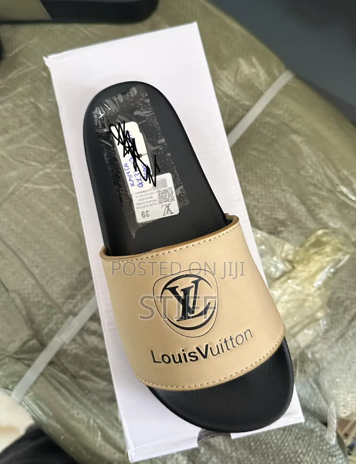 Louis Vuitton Original Slippers