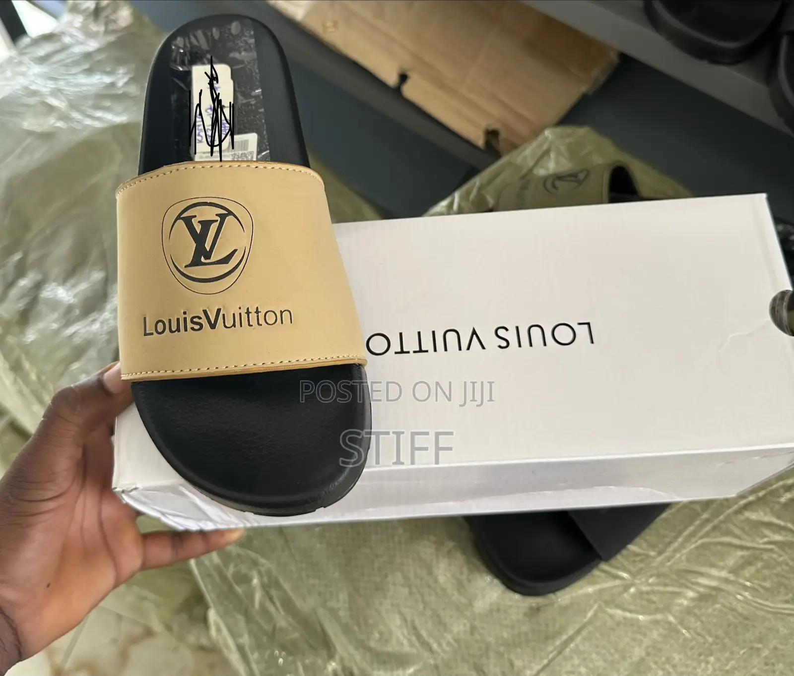 Louis Vuitton Original Slippers