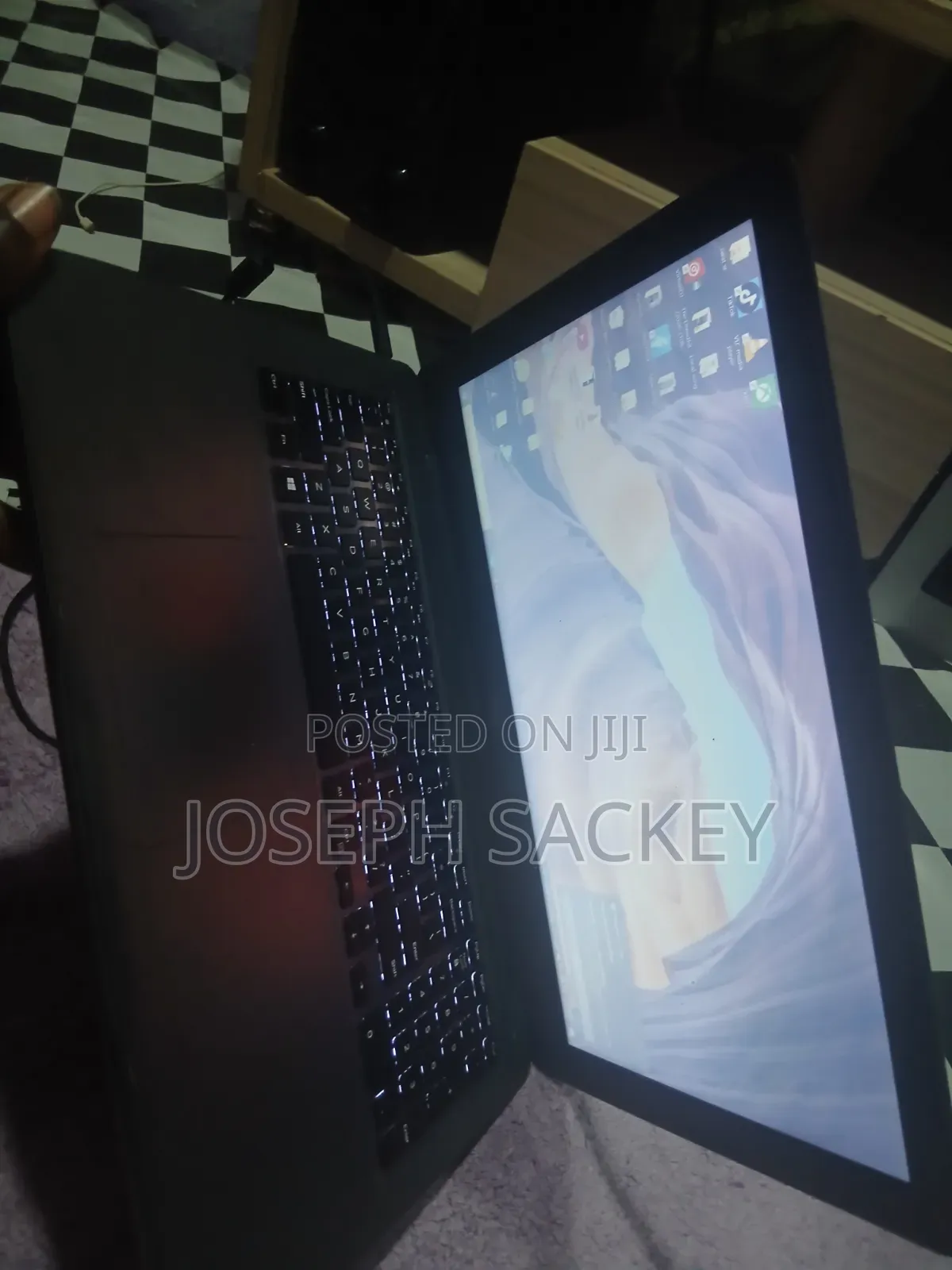 Laptop Dell Inspiron 15 8GB AMD A8 HDD 256GB