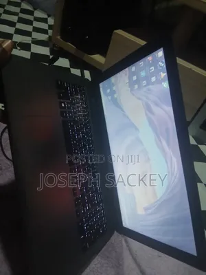 Laptop Dell Inspiron 15 8GB AMD A8 HDD 256GB