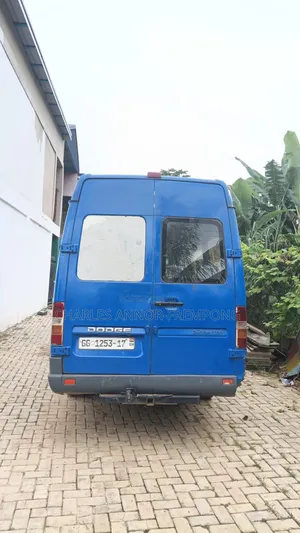 Mercedes-Benz Sprinter 2005 Blue