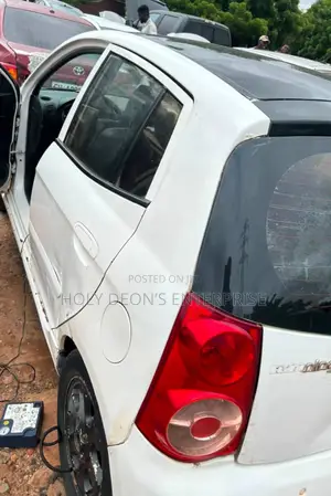 Kia Morning 2010 White