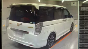 Honda Stepwgn 2012 White