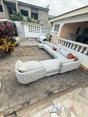 A Comfortable Complete of L Shape Sofa Chair