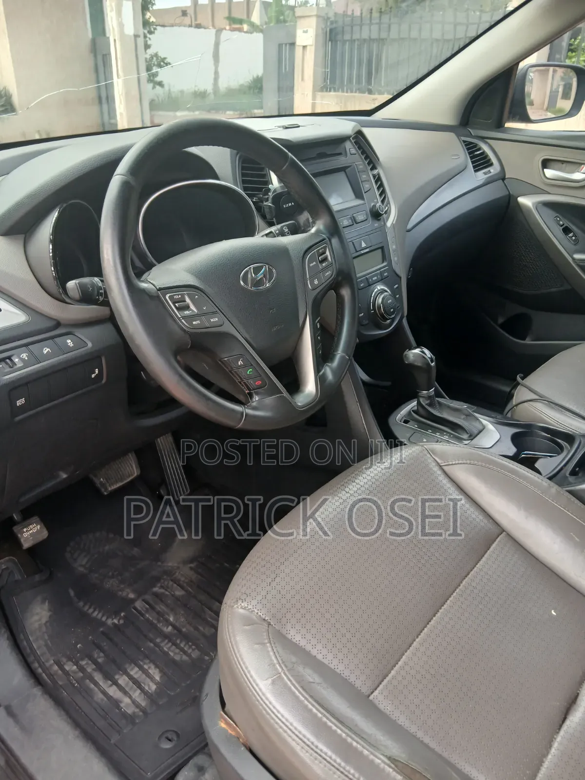 Hyundai Santa Fe 2016 Black