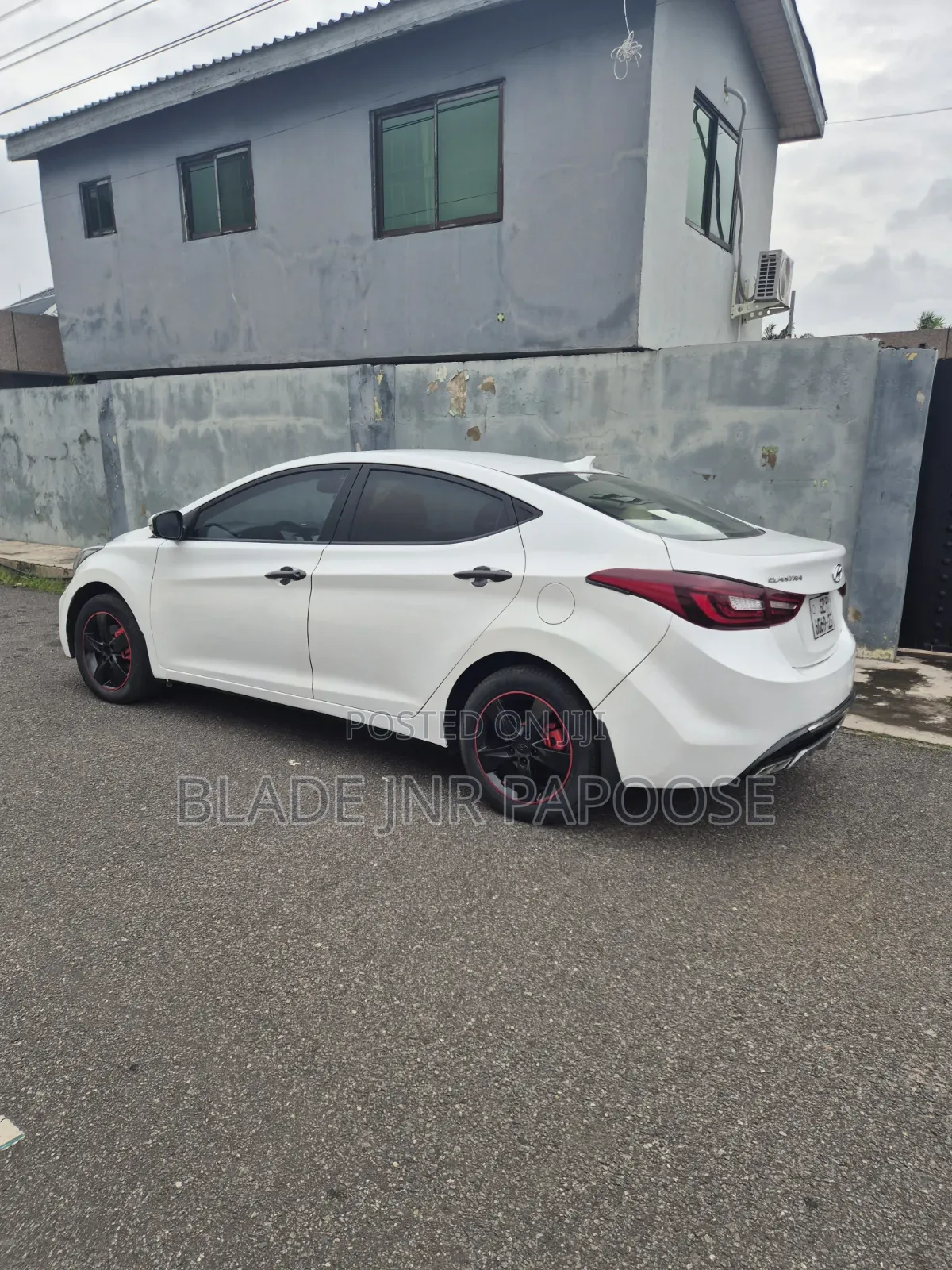Hyundai Elantra 2013 White