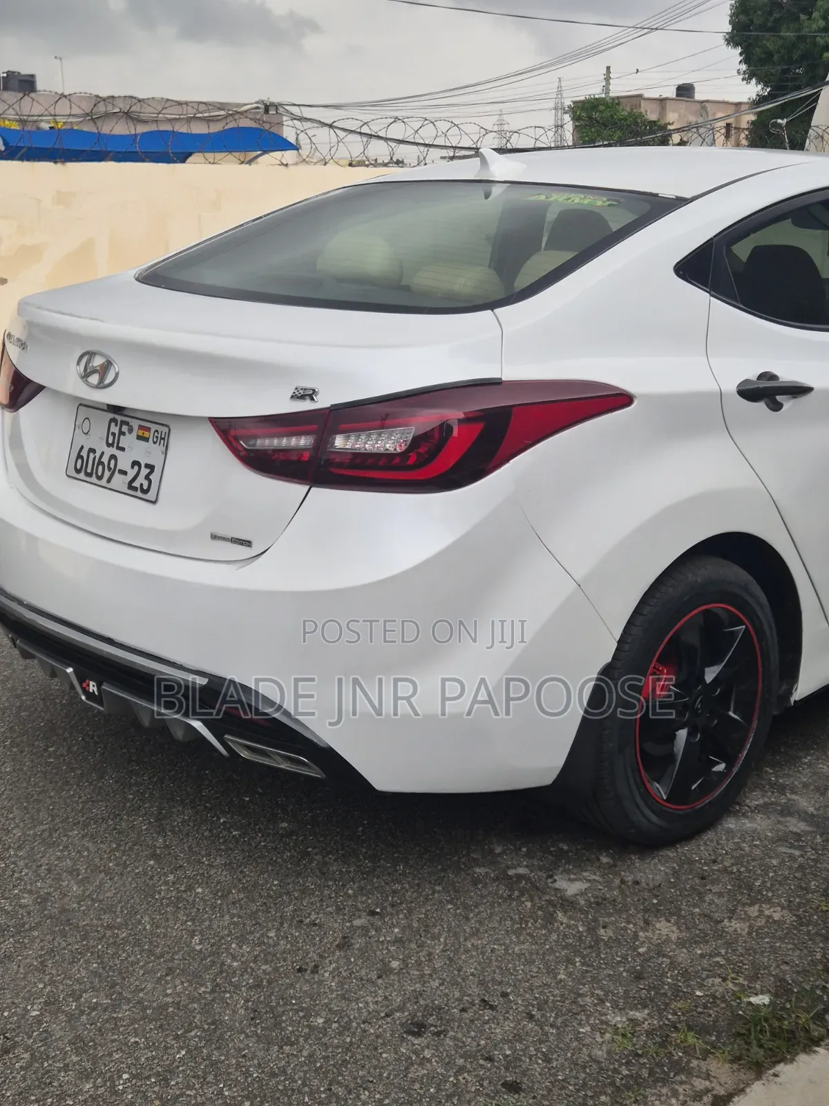 Hyundai Elantra 2013 White