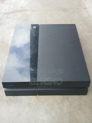 Playstation 4 Standard