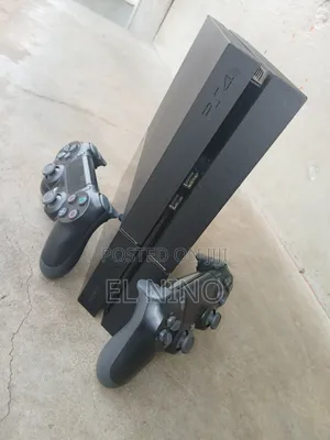 Playstation 4 Standard