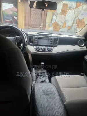 Toyota RAV4 2013 Red