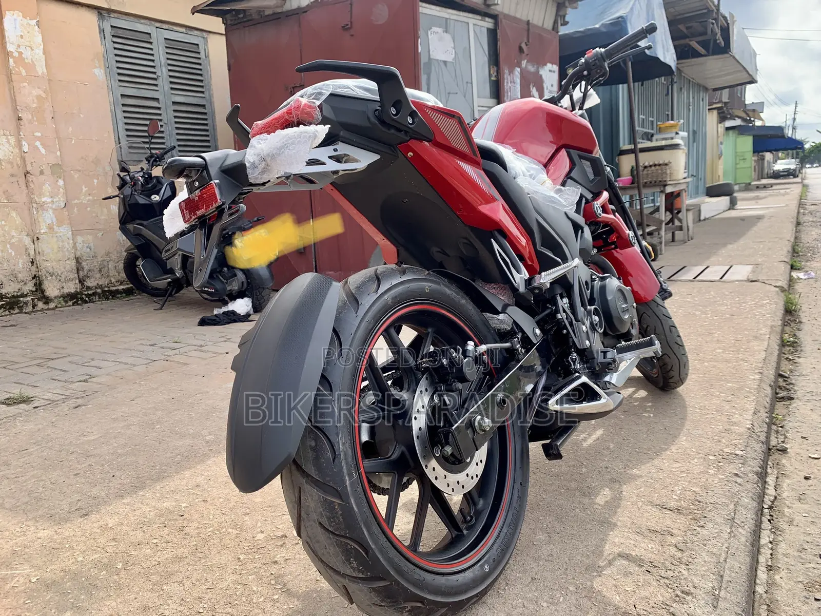 New Lifan 2022 Red