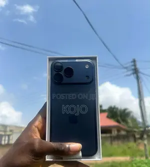 Apple iPhone 17 Pro Max 256 GB Blue