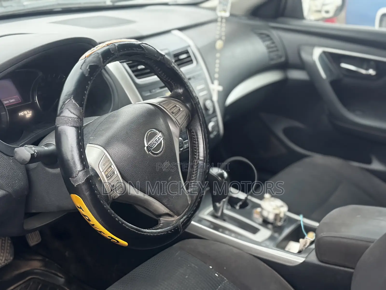 Nissan Altima 2.5 SL 4dr Sedan (2.5L 4cyl CVT) 2015 Gray