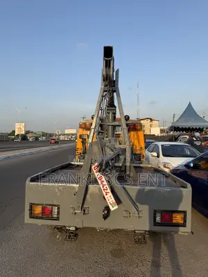 Hyundai Might Towing/Crane
