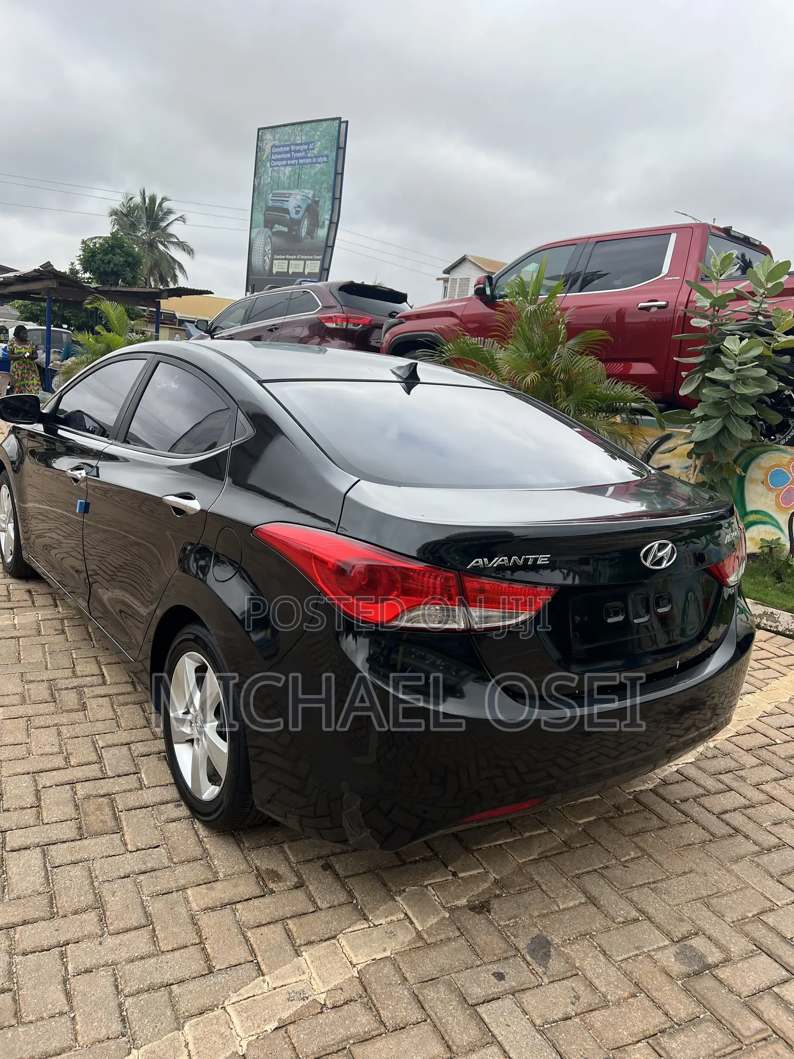 Hyundai Avante 2013 Black