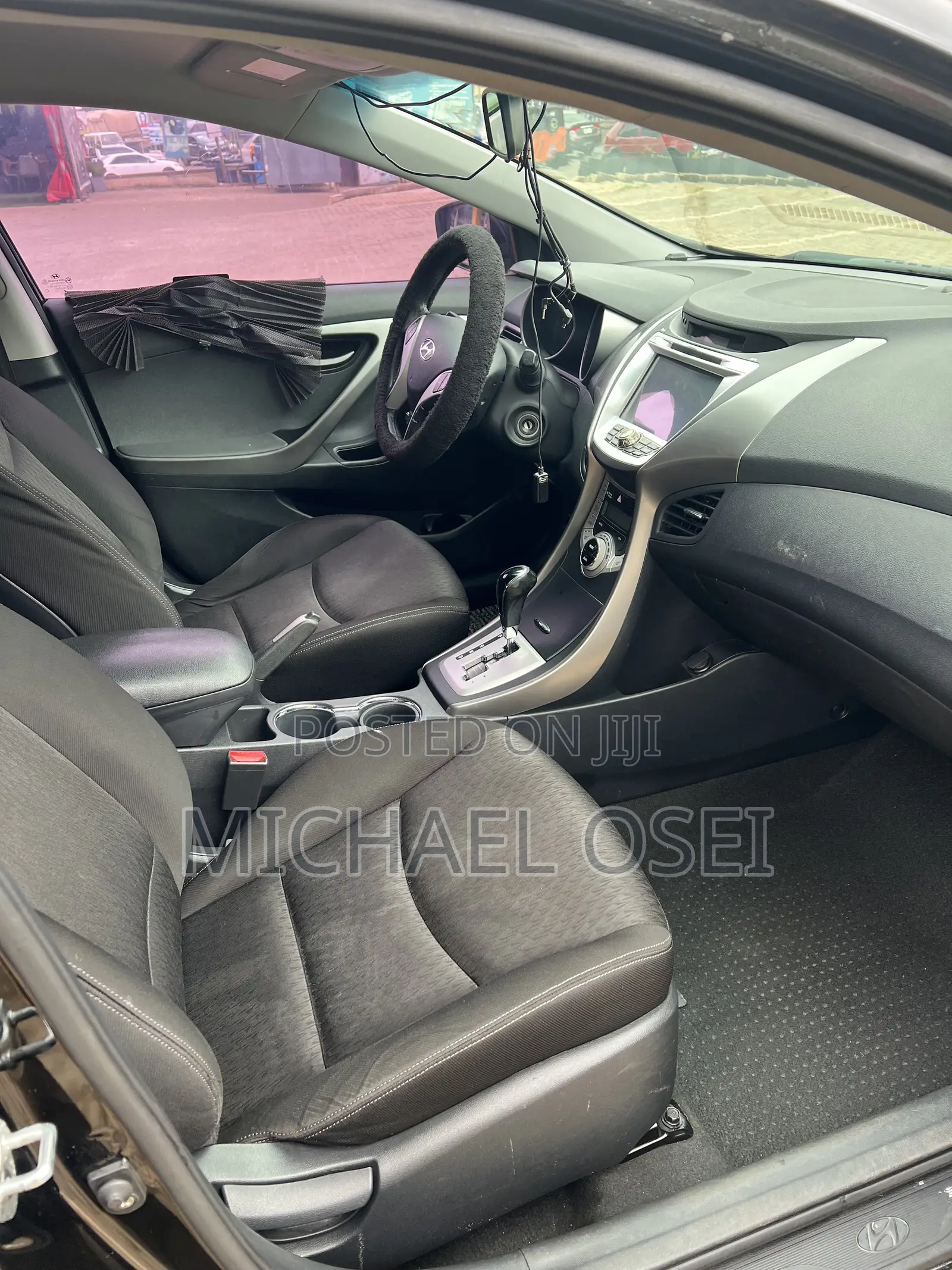 Hyundai Avante 2013 Black