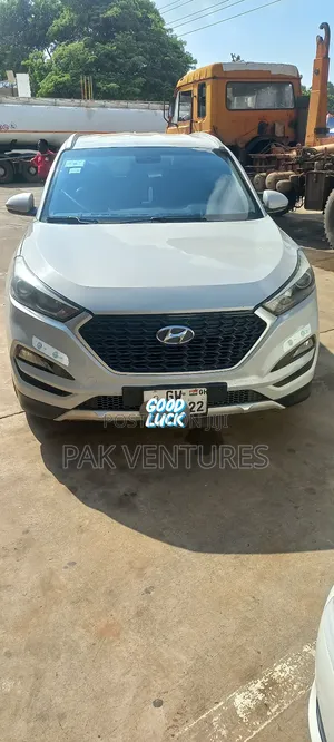 Hyundai Tucson Eco FWD 2017 White