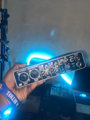 Behringer Umc204hd