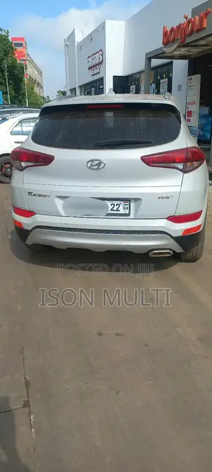 Hyundai Tucson Eco FWD 2017 White
