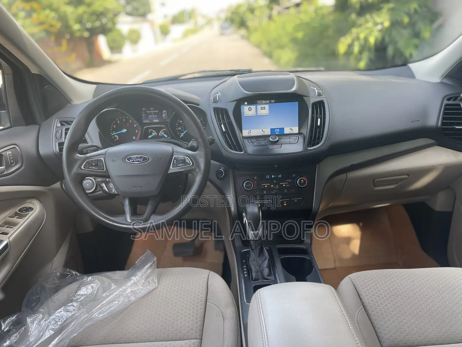 Ford Escape SE FWD 2019 Gray