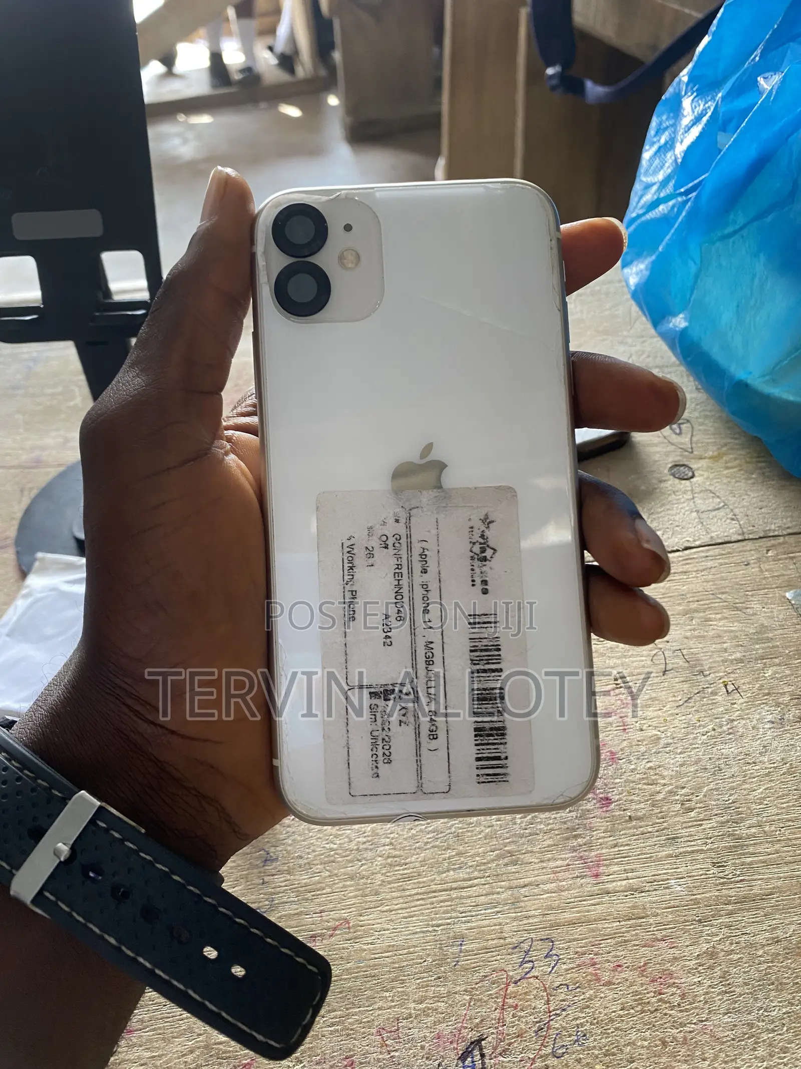 Apple iPhone 11 64 GB White