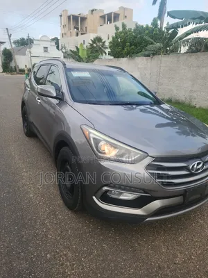 Hyundai Santa Fe 2018 Gray