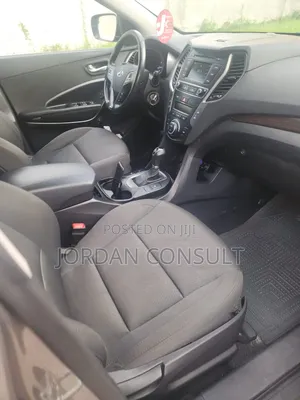 Hyundai Santa Fe 2018 Gray