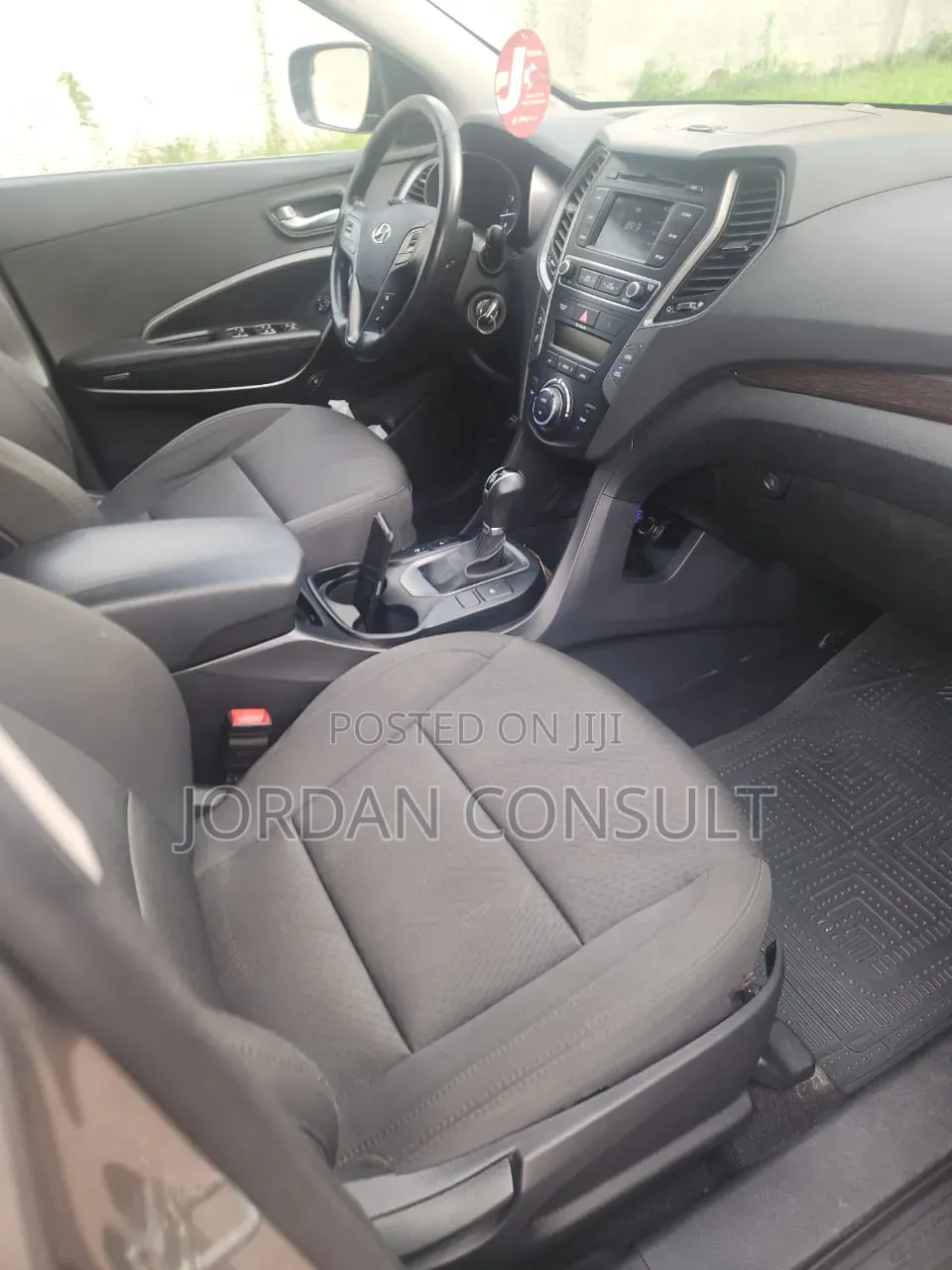 Hyundai Santa Fe 2018 Gray