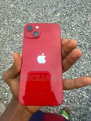 Apple iPhone 13 128 GB Red